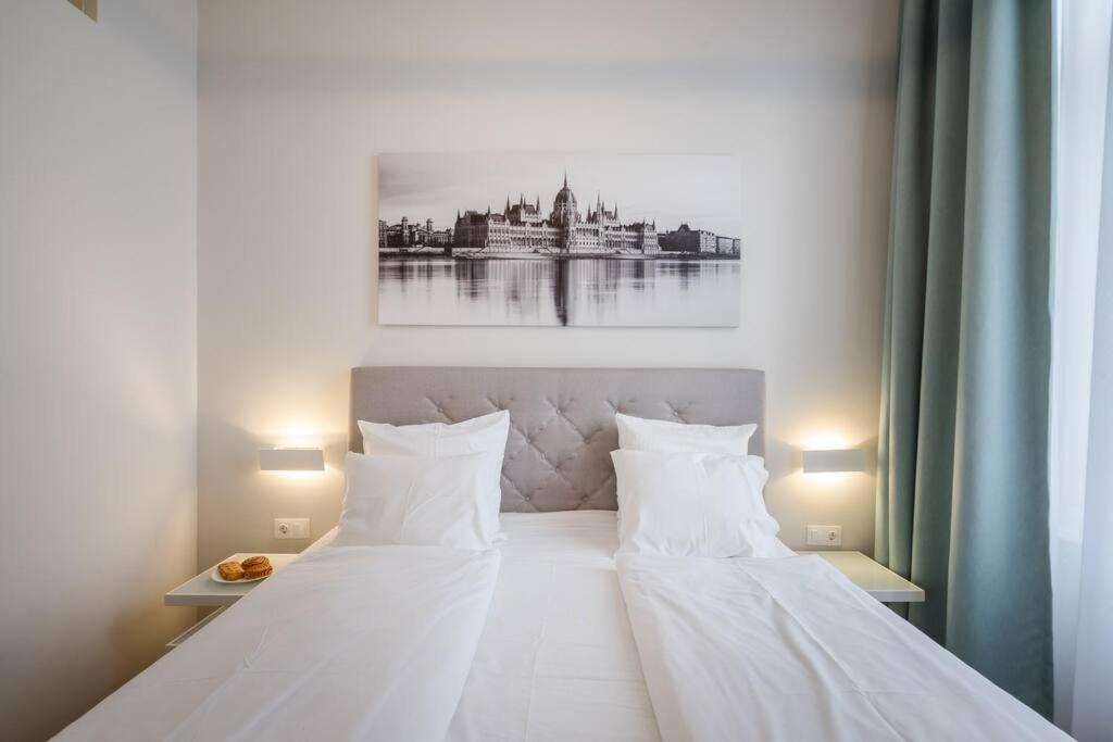 Klauzal City Garden Apartments - 2-Bedroom K34 Budapest Luaran gambar