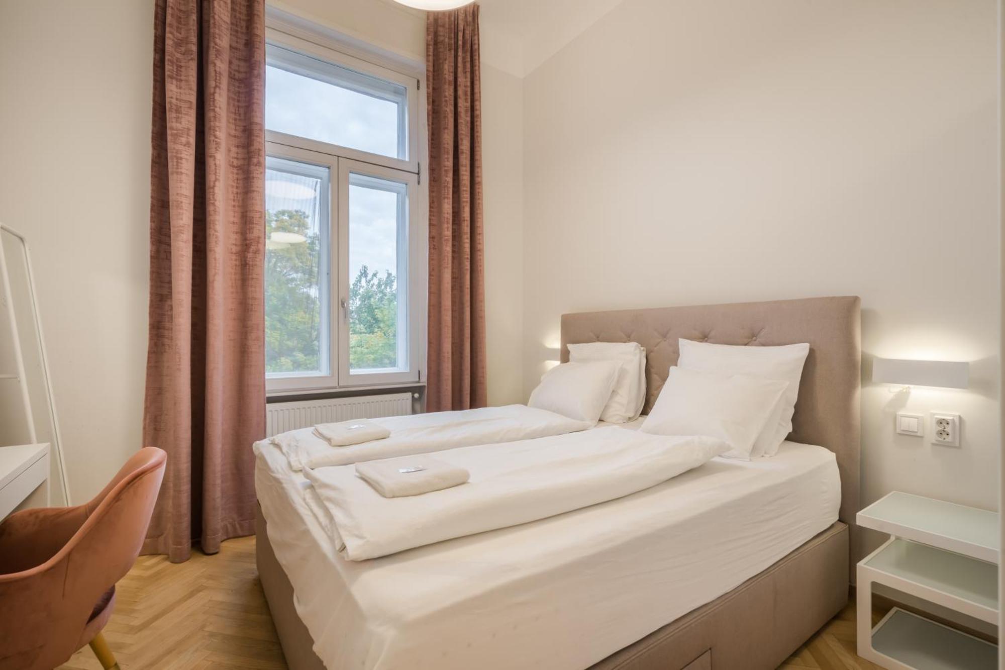 Klauzal City Garden Apartments - 2-Bedroom K34 Budapest Luaran gambar