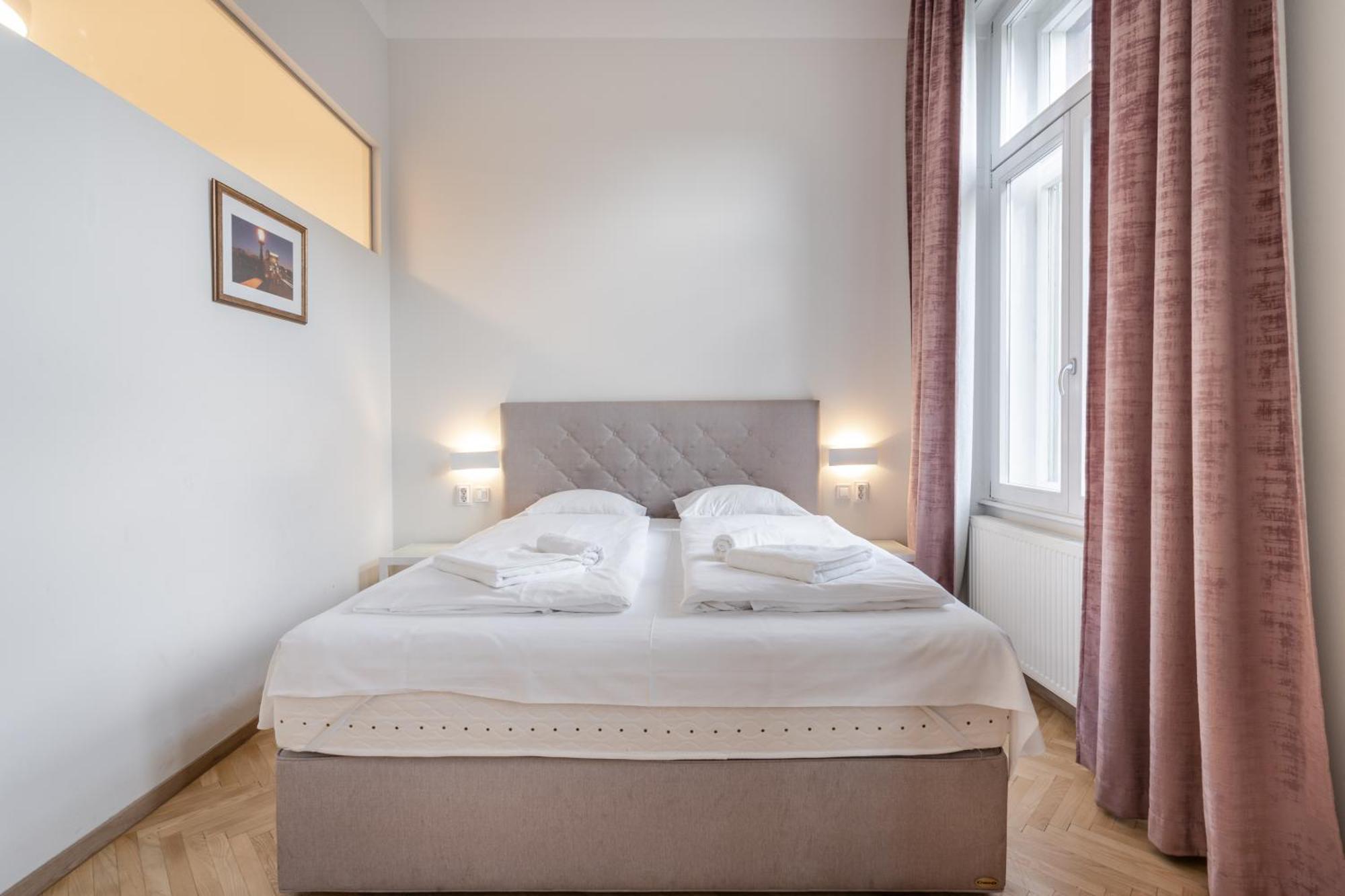Klauzal City Garden Apartments - 2-Bedroom K34 Budapest Luaran gambar